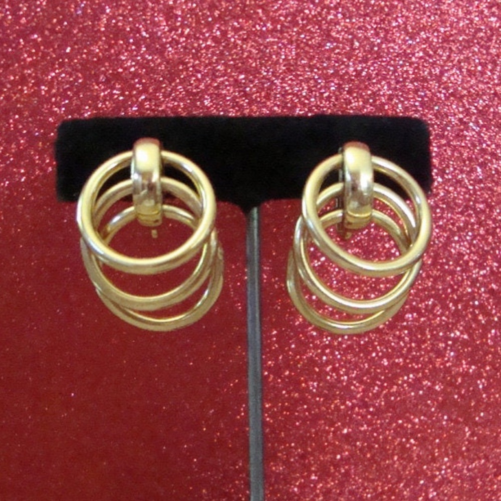 Vintage Trifari gold tone clip on dangle hoop earrings